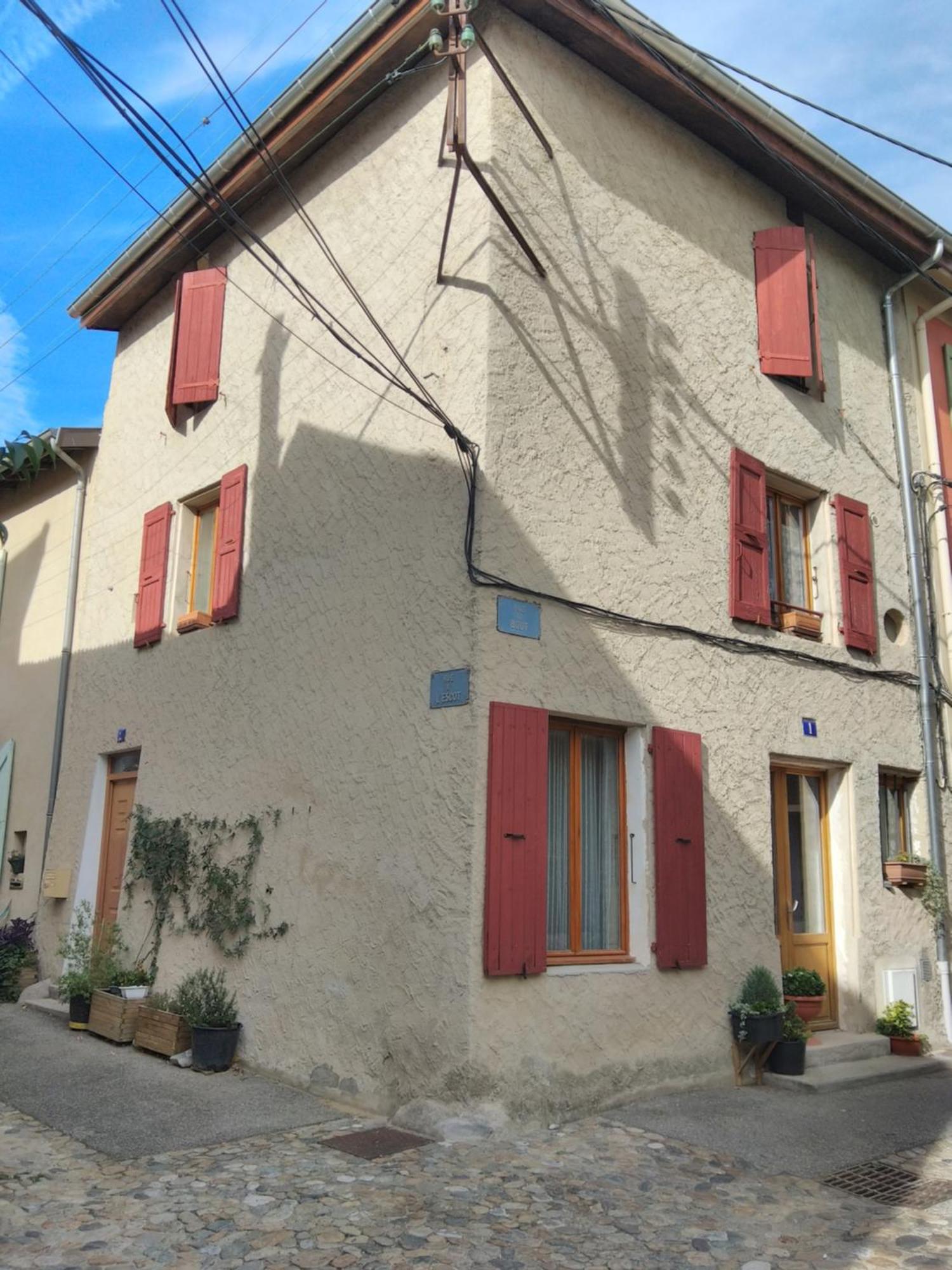 Romans-Sur-Isere, Maison De Rue En Centre Ancien Eksteriør billede